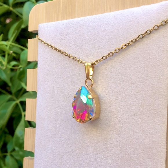 Aurora Borealis + Gold Pear Crystal Drop Pendant Necklace - Picture 9 of 12
